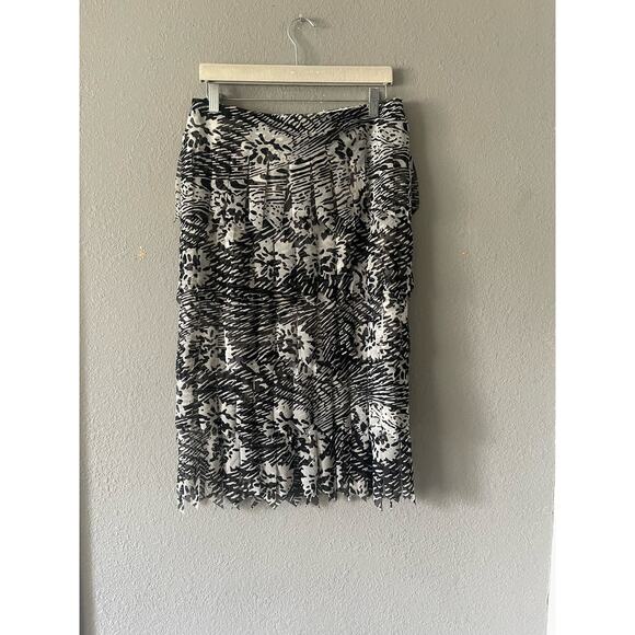 Tadashi Skirt - Picture 1 of 8